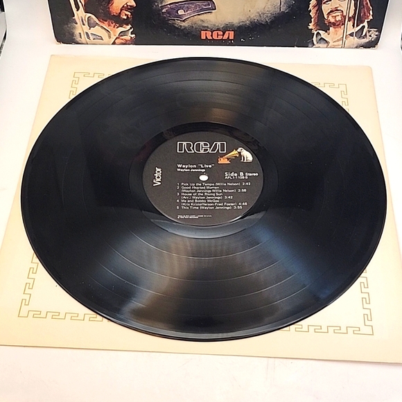 Vintage 1976 RCA Waylon Jennings "Waylon Live" APL1-1108 LP Vinyl Record - Picture 7 of 12